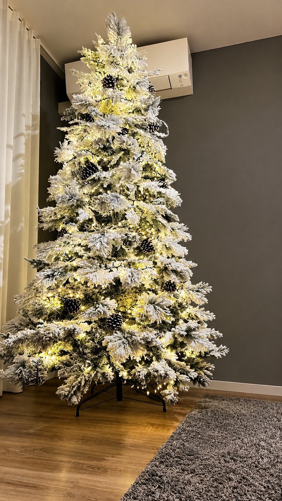 Kerstboom met sneeuw, Ophalen, Zo goed als nieuw