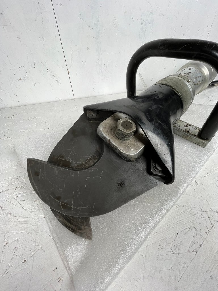 Ciseaux à main / de coupe hydrauliques Nike Hydraulics TX85B, Articles professionnels, Machines & Construction | Industrie & Technologie