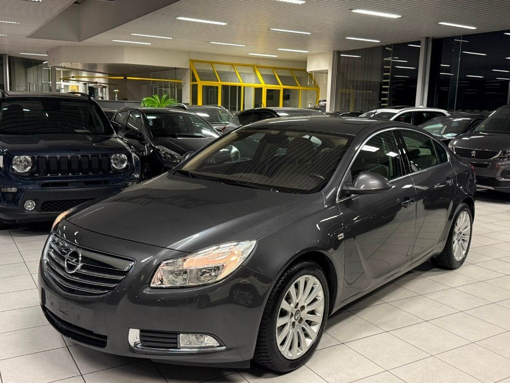 Opel Insignia 1.8i Essence 103kW Euro 5 Année 05/2010, Autos, Opel, Cuir, Euro 5, Achat, Entreprise