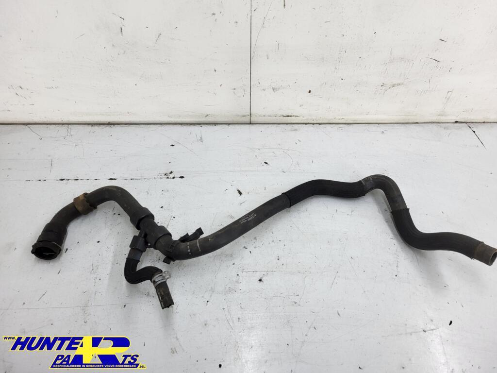 Radiateurslang Volvo V60 I ('10-'18) 31338164, Gebruikt, Ophalen of Verzenden, Volvo, Volvo