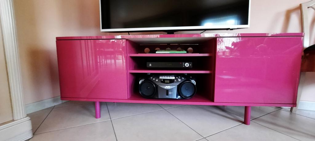 Tv kast in lak, Huis en Inrichting, Ophalen of Verzenden, Zo goed als nieuw, Italiaanse stijl