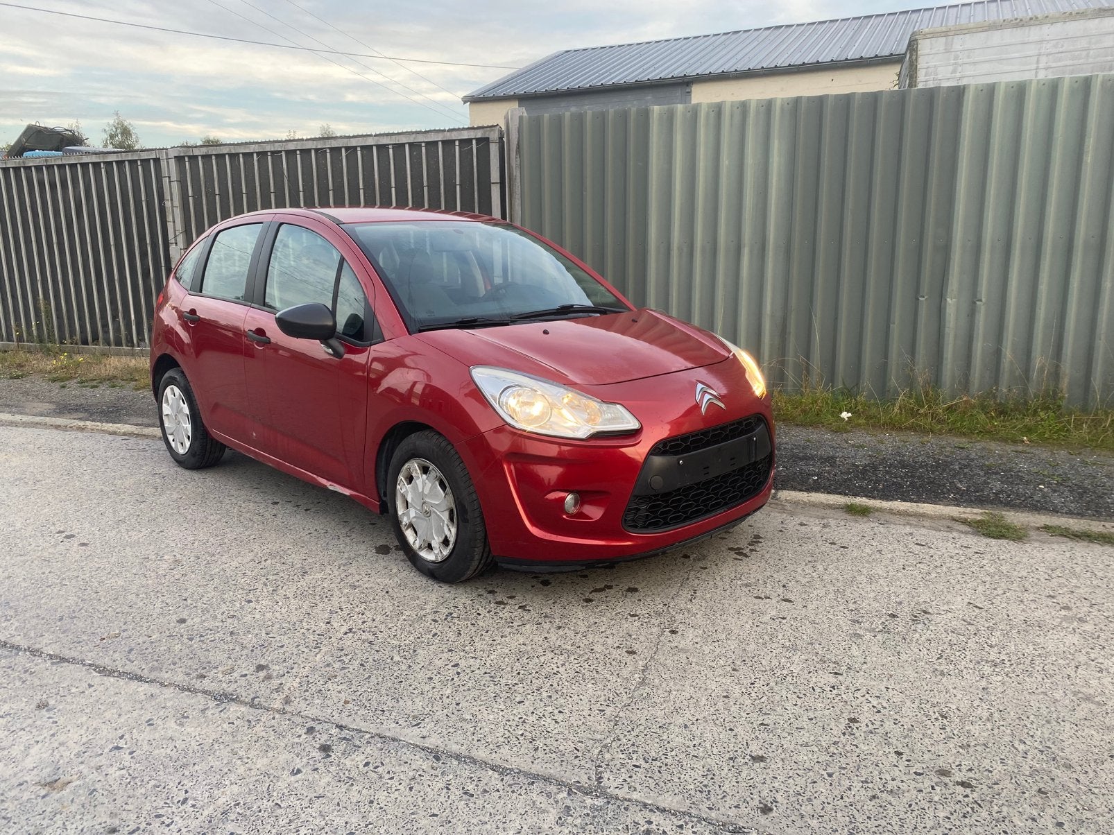 Citroen c3 1.4 hdi, Rouge, Euro 5, Achat, 50 kW