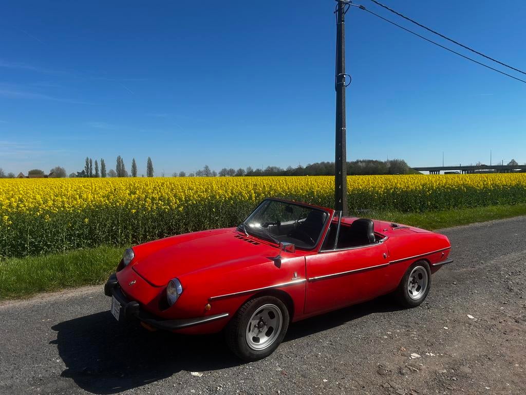 Oldtimer Fiat 850 spider BJ 1969, Autos, Rouge, Autres modèles, Achat, Boîte manuelle