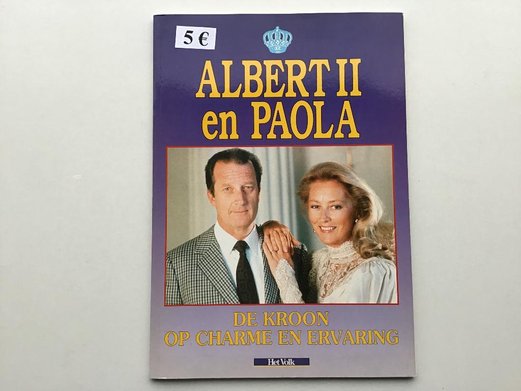 Albert II en Paola : De kroon op charme en ervaring, Verzamelen, Ophalen of Verzenden, Zo goed als nieuw
