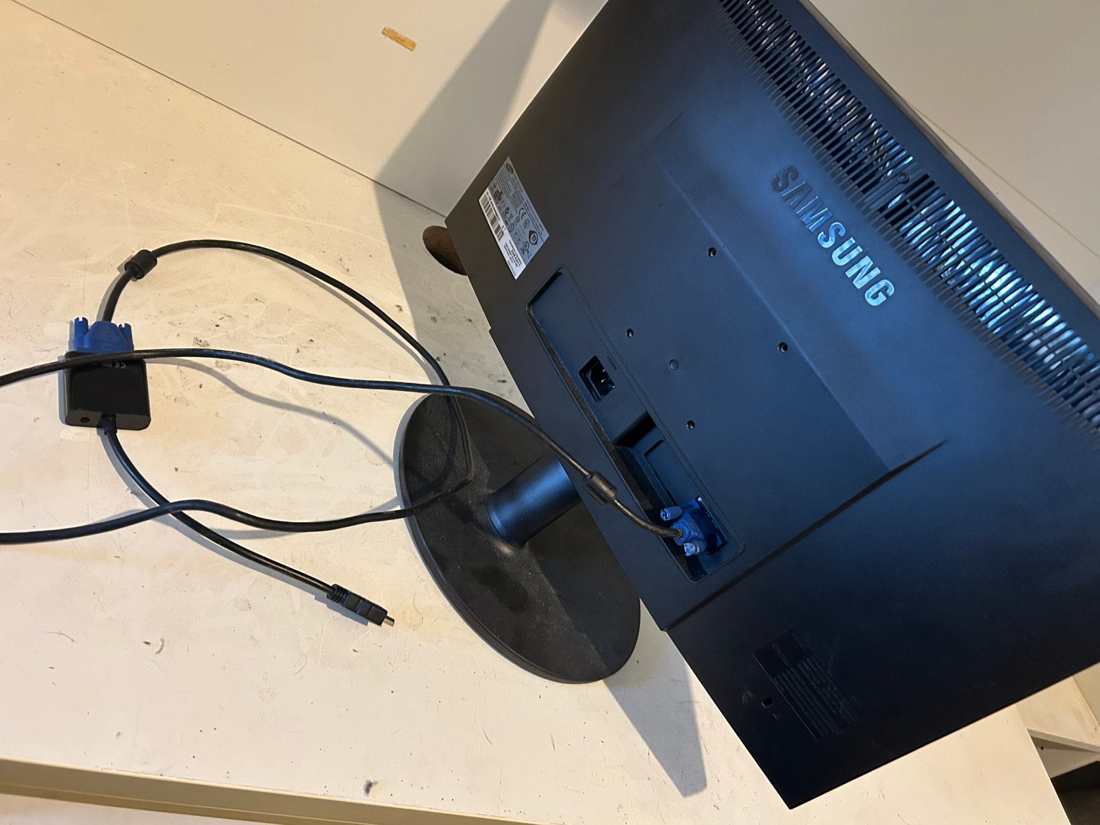 Pc scherm te koop, Computers en Software, Monitoren, Ophalen, Zo goed als nieuw, HDMI