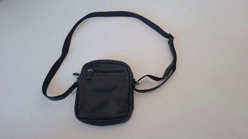 ledere kleine tas voor heren, Bijoux, Sacs & Beauté, Sacs | Sacs Femme, Enlèvement, Comme neuf, Brun