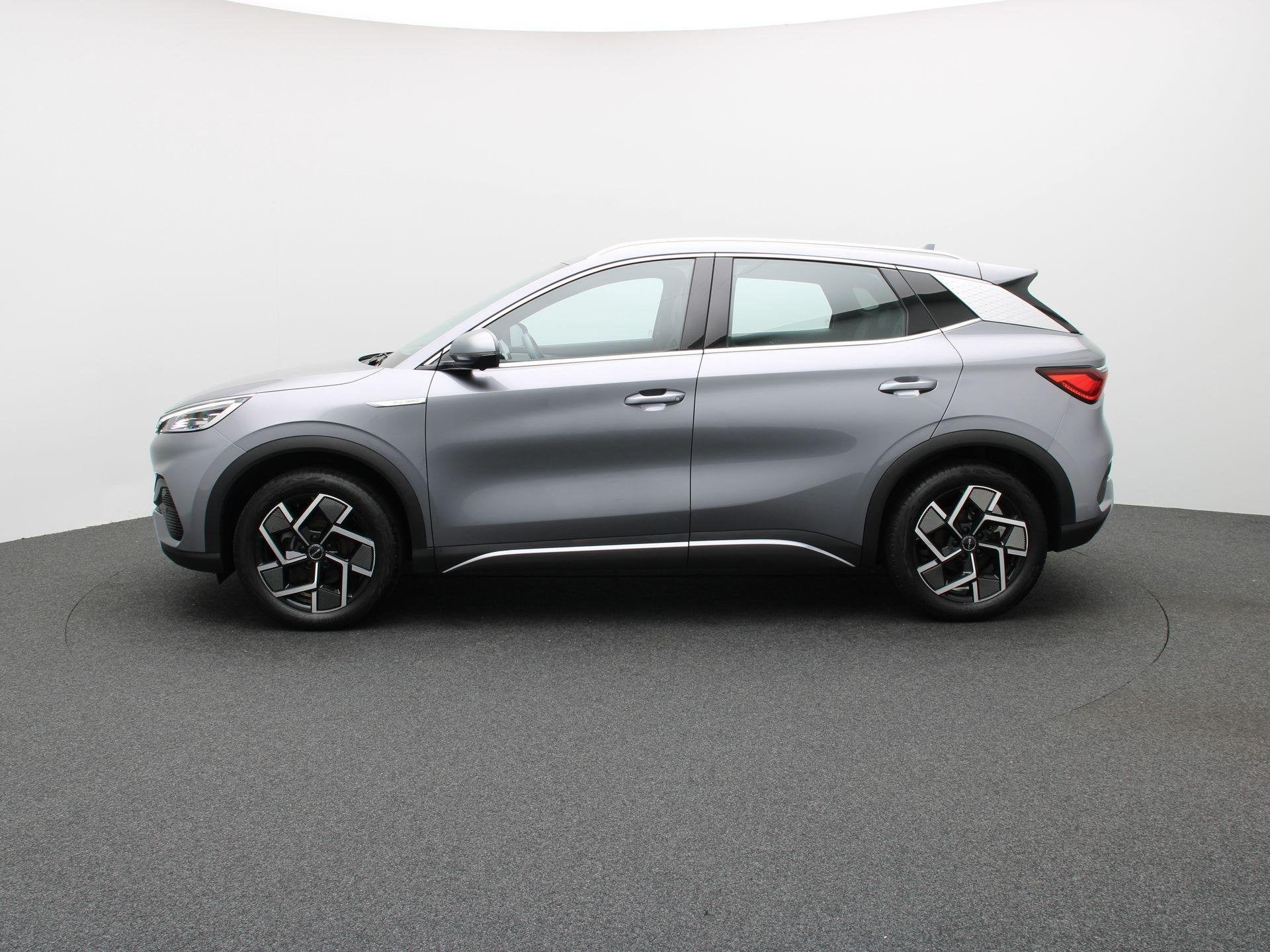 BYD ATTO 3 Design (automatique), Autos, Argent ou Gris, Achat, Entreprise, 5 portes