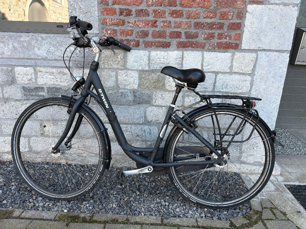 Vélo de ville B-TWIN ELOPS 920 LF (très bon état), Fietsen en Brommers, Fietsen | Heren | Herenfietsen, Velgrem, Versnellingen