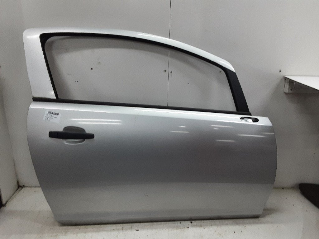 PORTE AVANT DROITE Opel Corsa D (01-2006/12-2014), Autos : Pièces & Accessoires, Carrosserie & Tôlerie, Utilisé, Droite, Porte