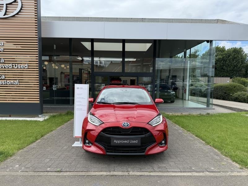 Toyota Yaris Iconic, Autos, Rouge, Achat, Euro 6, Electronic Stability Program (ESP)