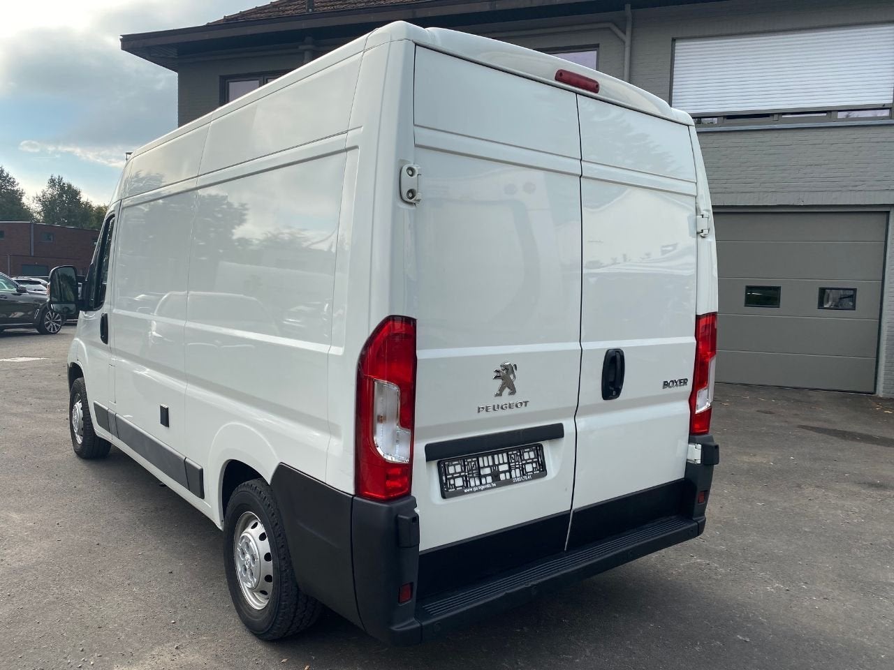 Peugeot Boxer BESTELWAGEN, HALF OMGEBOUWD NAAR CAMPER, Elektrische ramen, Stof, Gebruikt, Euro 6