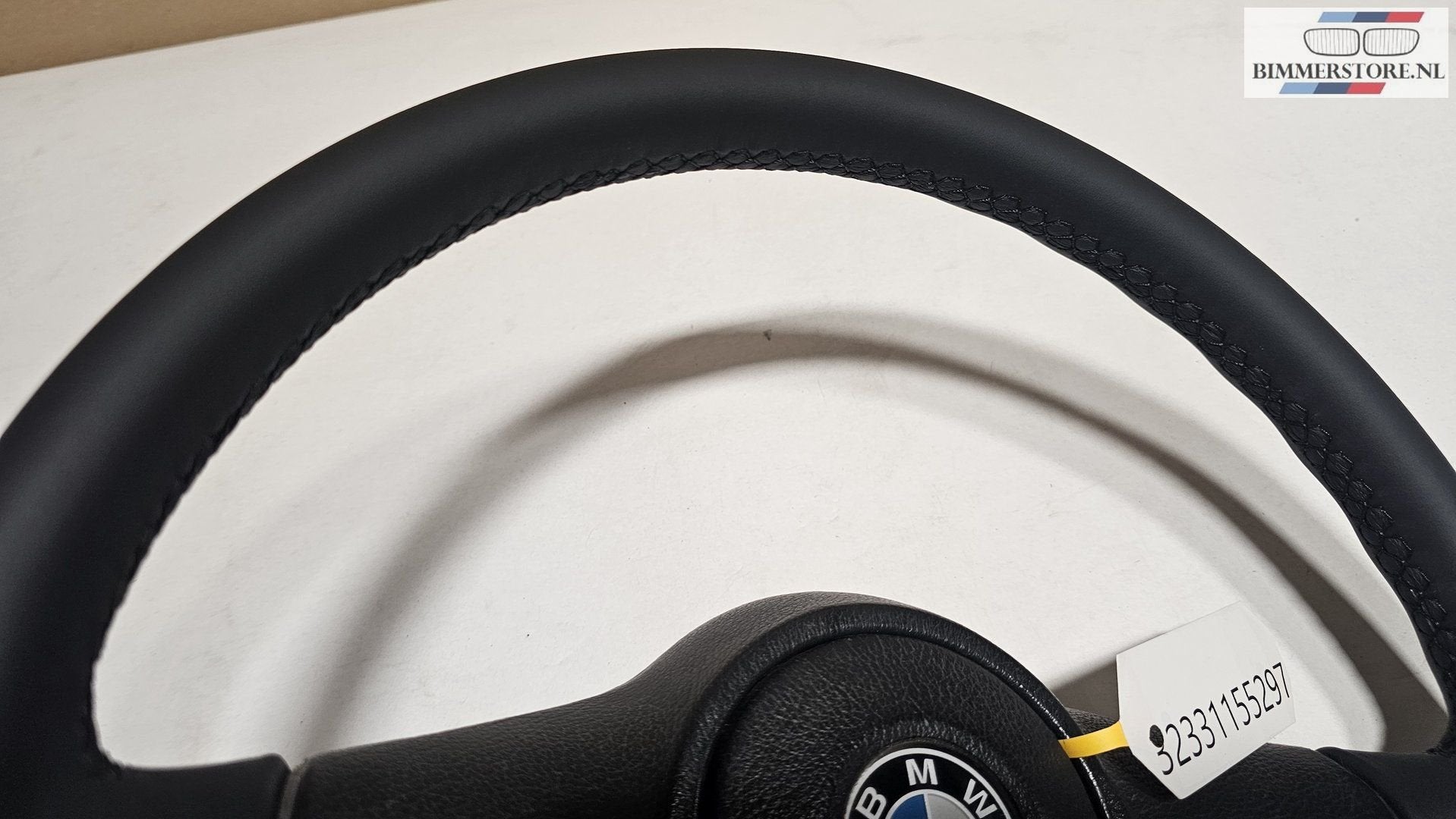 Volant sport M Tech 1 en cuir, 380 mm, BMW Série 3 E30 32331, Autos : Pièces & Accessoires, -, Origine de la pièce connue, Utilisé