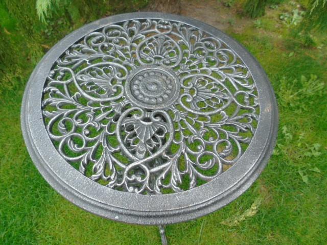 table guéridon en fonte pat gris-noir ..., Jardin & Terrasse, Enlèvement ou Envoi, Neuf
