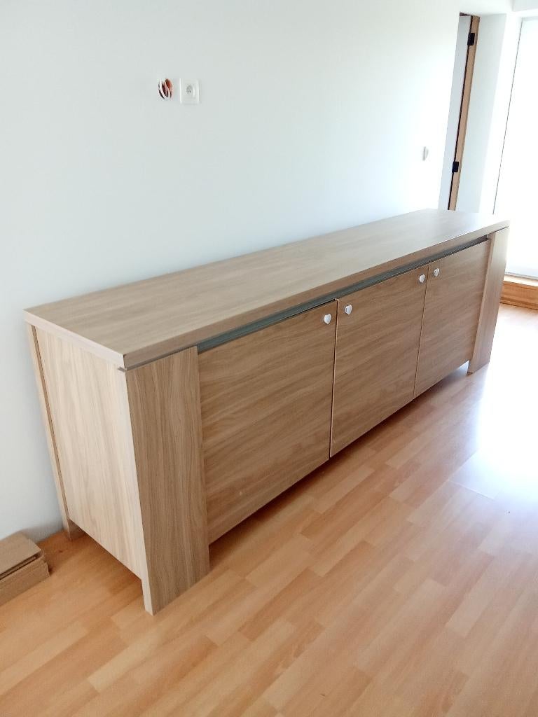 Grote buffetkast gratis, Ophalen