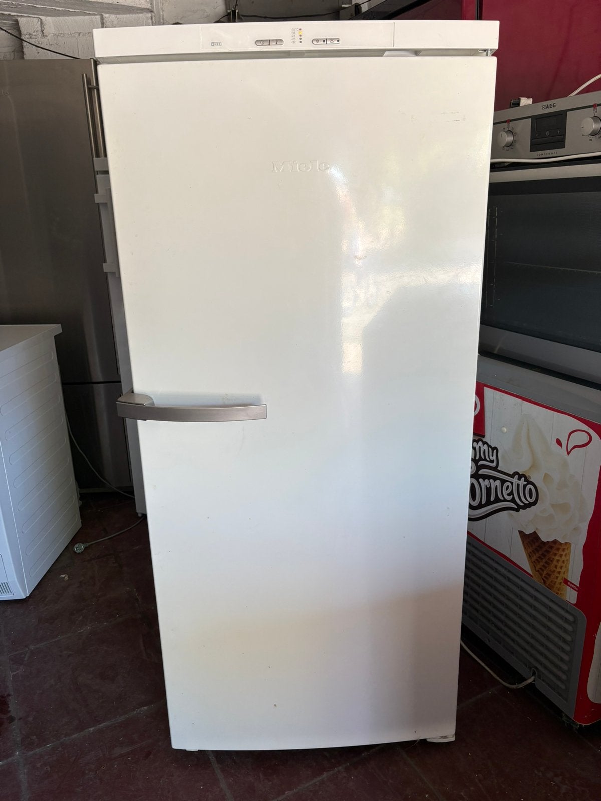 Congélateur MIELE no frost, Enlèvement ou Envoi, Comme neuf