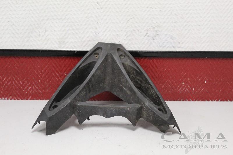 V-KAP BINNENKUIP XJ 6 2009-2012 (XJ6 XJ6S XJ6N Diversion), Dhr. S. di Majo, Gebruikt, Info@cama-motorparts.nl, P.J. Troelstraweg 8 8
3144 CX  MAASSLUIS, NL