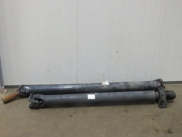 Iveco Axle & Steering Parts Aandrijfas Iveco, Ophalen, Gebruikt, Iveco, Transmissie en Accessoires