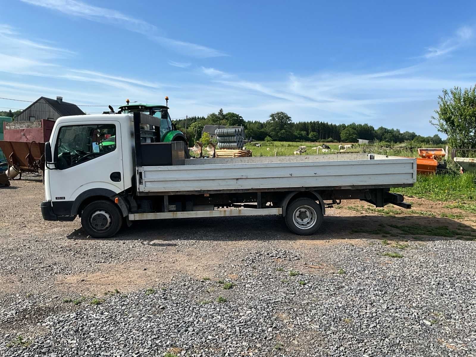Nissan TL3513 Cabstar Fourgonnette, Autos, Achat, Entreprise, Diesel, Occasion