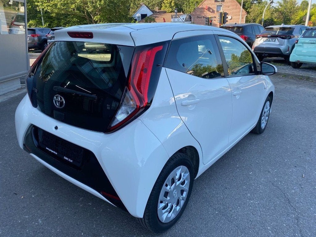 Toyota Aygo x AUTOMAAT MET GARANTIE (automatique), Autos, Toyota, https://public.car-pass.be/vhr/e0370b68-accd-4edb-880d-1b08a957631d