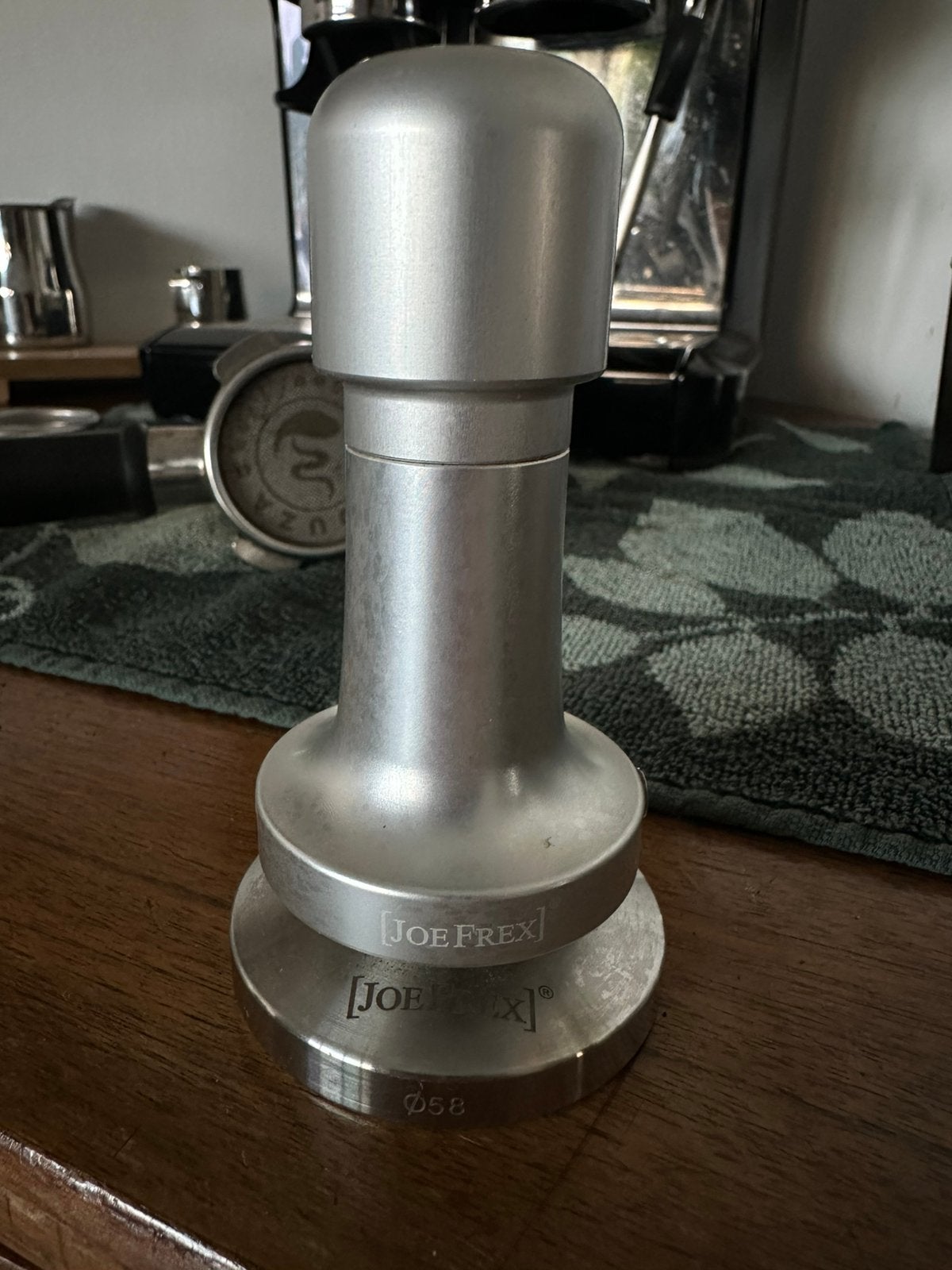 Joe Frax technic tamper 58, Elektronische apparatuur, Ophalen of Verzenden, Zo goed als nieuw, Barista-accessoire