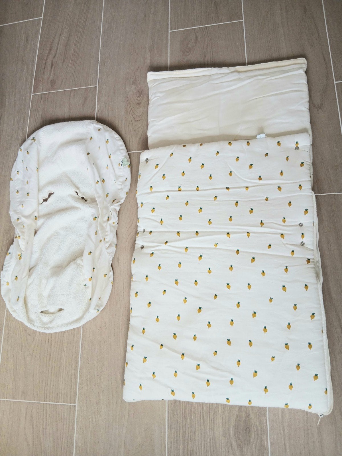 Trixie voetenzak en hoes voor Maxi Cosi, Kinderen en Baby's, Gebruikt, Overige merken, Voetenzak, Inclusief extra hoes