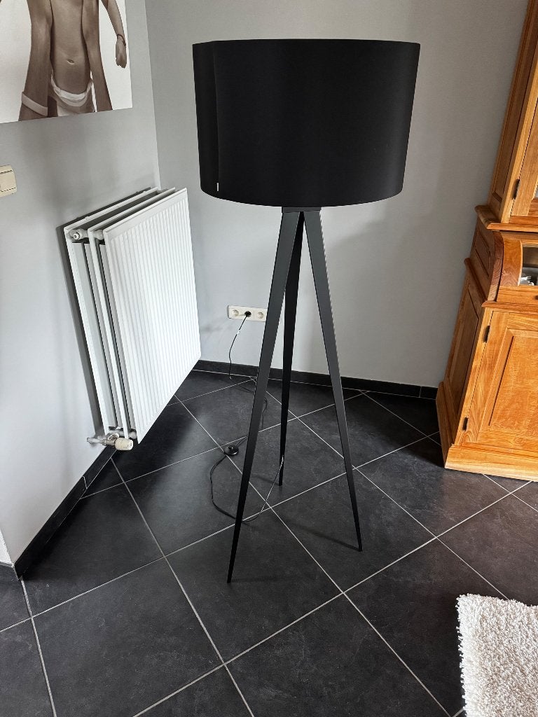 Tripod staanlamp van Zuiver, Ophalen, E27 (groot), Modern, 150 tot 200 cm