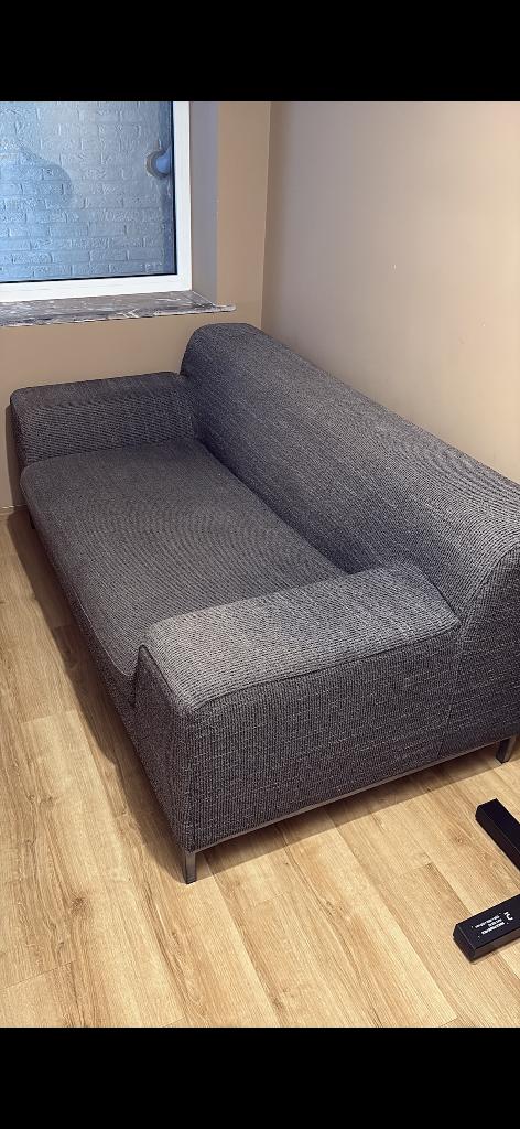 Zetel donker grijs 180cm, Ophalen, Kunststof, Gebruikt, Strak, 180cm B op 95cm D en 75 cm H