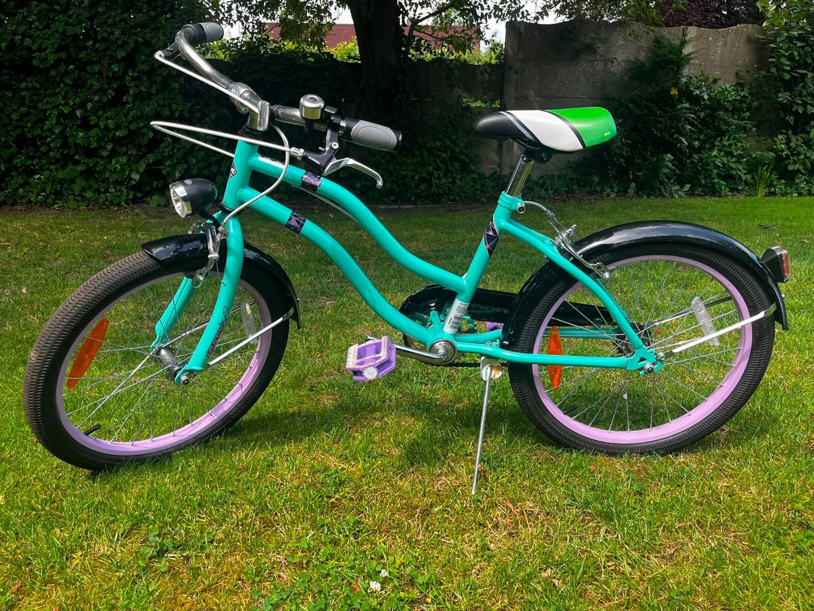 Meisjesfiets 6-9 jaar, Fietsen en Brommers, Ophalen, Zo goed als nieuw, Velgrem