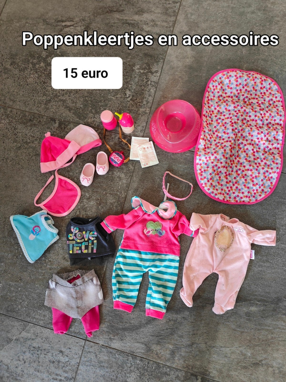 Poppenkleertjes, Ophalen