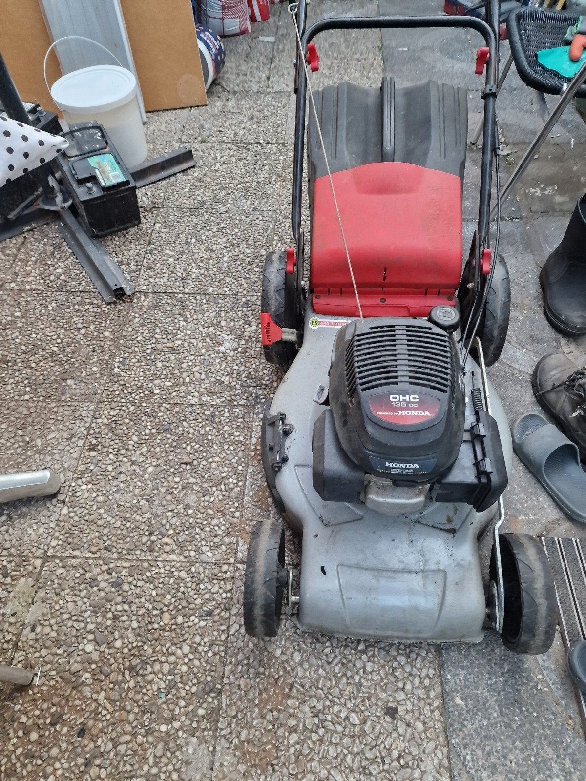 Grasmaaier Honda gcv 135 zelftrek, Ophalen