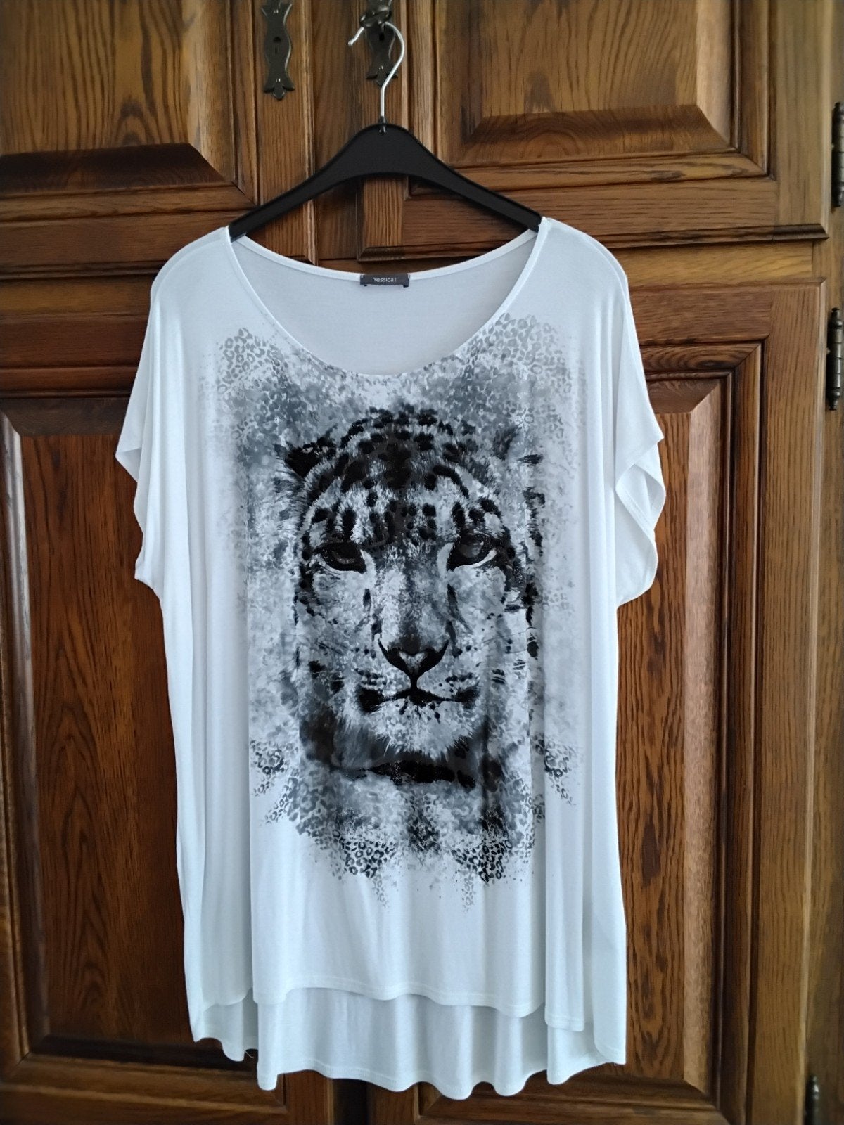 Mooie lange T-shirt met tekening, Kleding | Dames, T-shirts, Ophalen, Nieuw, Maat 46/48 (XL) of groter, Grijs