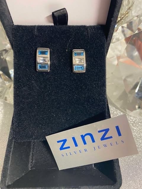 Super toffe oorbellen, Met kristal, Nieuw, Knopjes of Stekers, Zilver