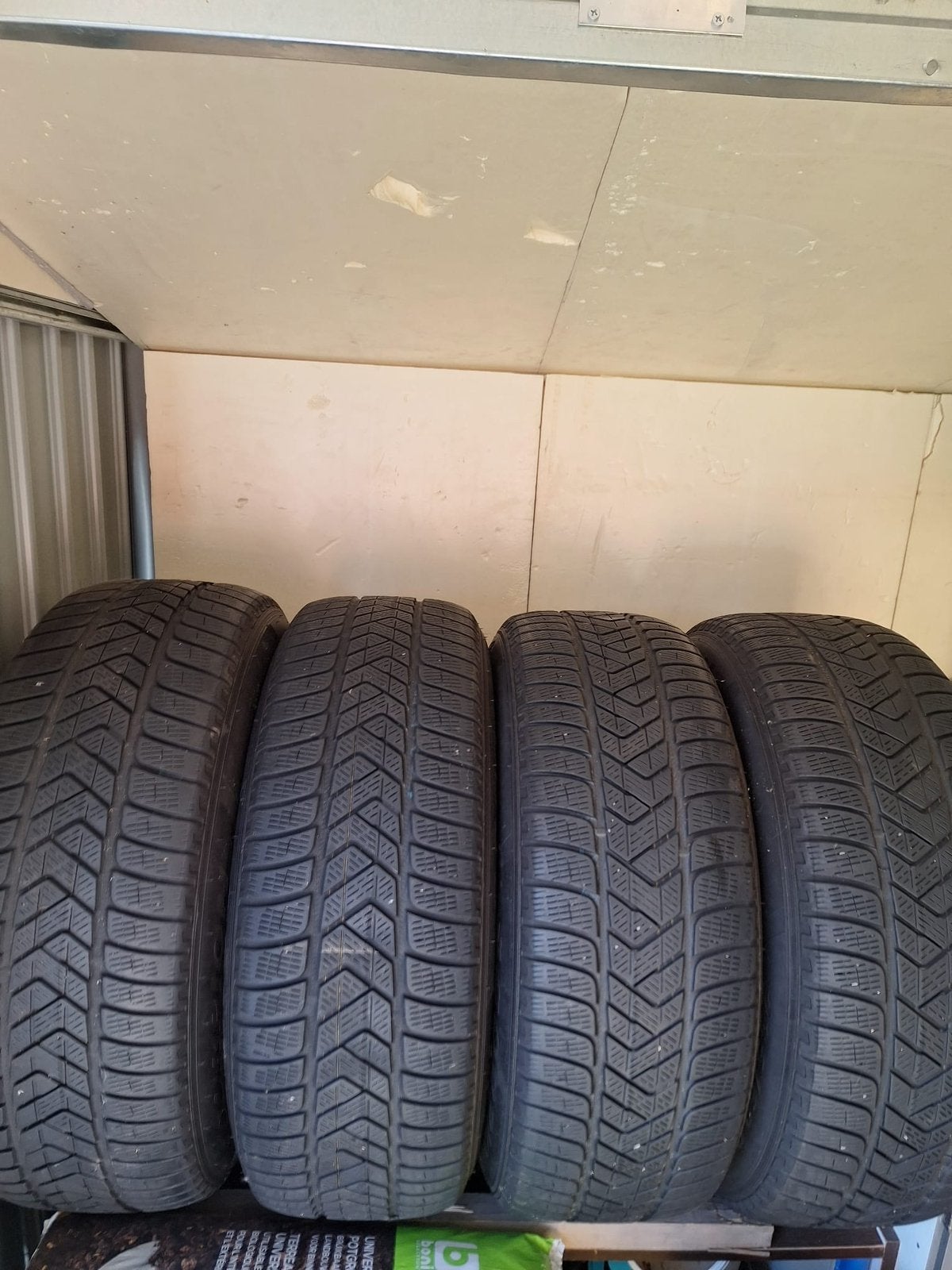 Pneus avec jantes 550 €, Autos : Pièces & Accessoires, Enlèvement, Pneu(s)