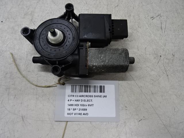MOTEUR LEVE VITRE ELECTRIQUE AVANT DROIT Citroën, Autos : Pièces & Accessoires, Carrosserie & Tôlerie, Citroën, Avant, Droite