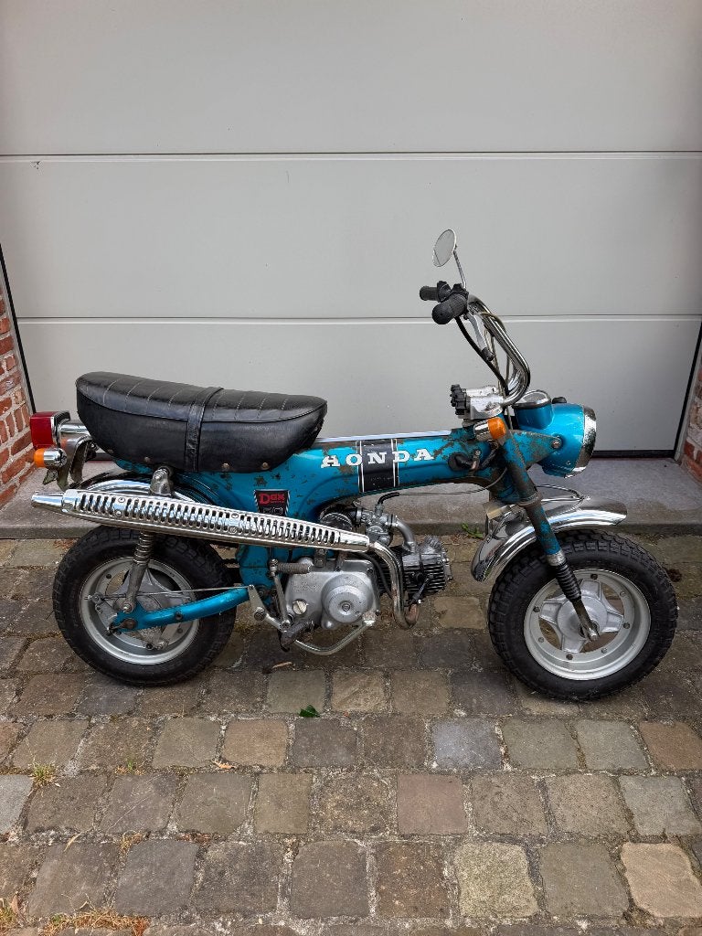 Honda dax ST50 origineel Belgisch, Fietsen en Brommers, Ophalen, Gebruikt, 49 cc, Klasse B (45 km/u)