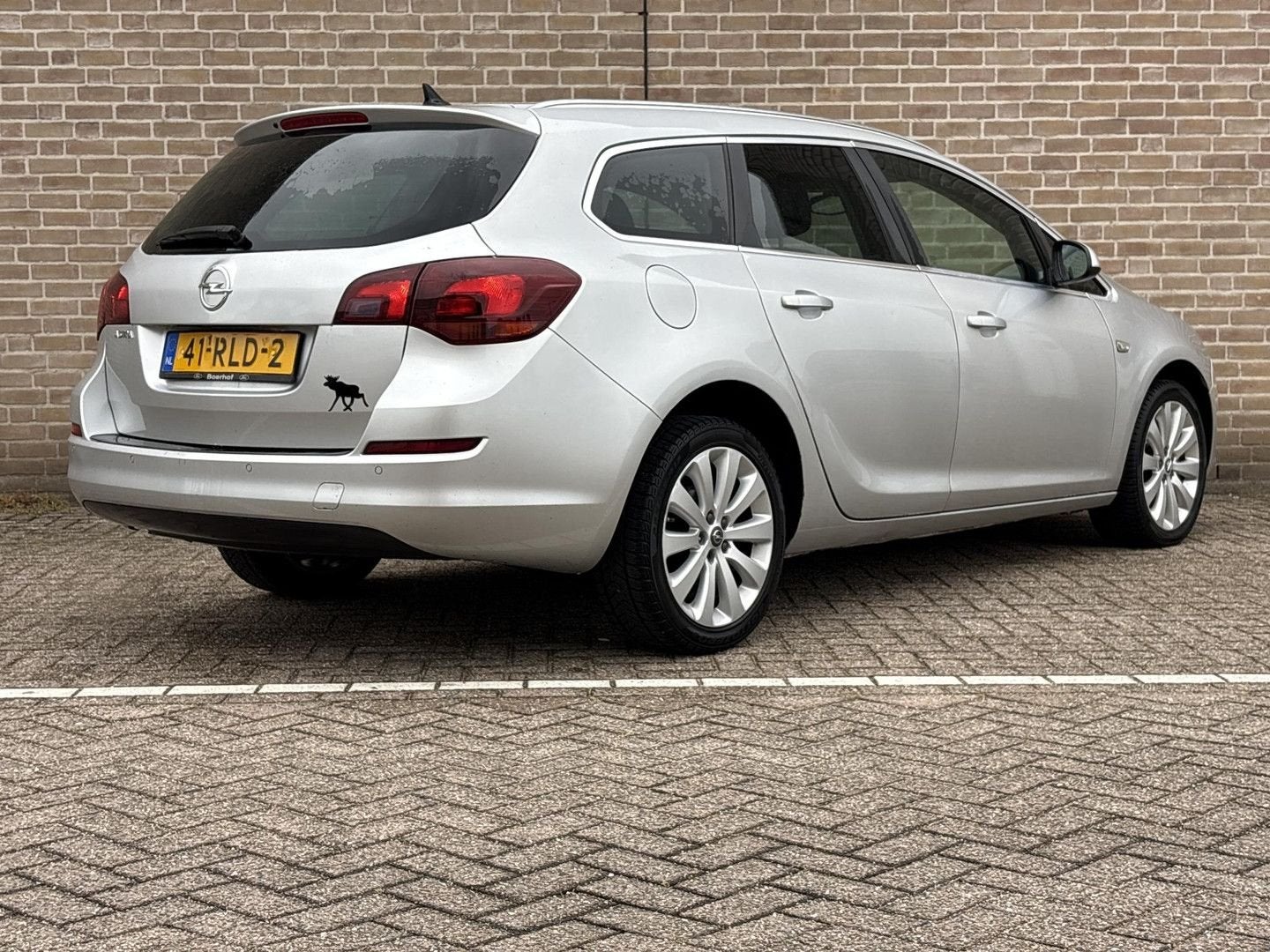 Opel Astra Sports Tourer 1.4 Cosmo | Stoelverwarming | Clima, Autos, Argent ou Gris, Achat, 139 g/km, Entreprise