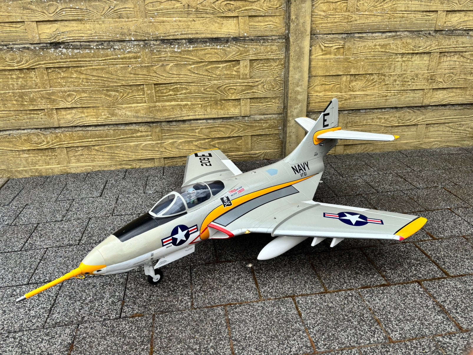 Freewing F9F Cougar., Enlèvement, Reconditionné