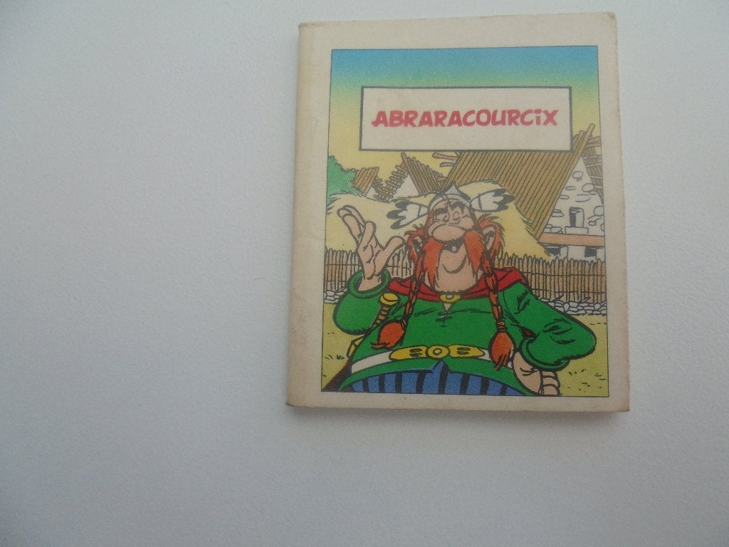 abraracourix-mini boekje van nutella, Verzamelen, Stripfiguren, Ophalen of Verzenden, Asterix en Obelix, Zo goed als nieuw, Boek of Spel