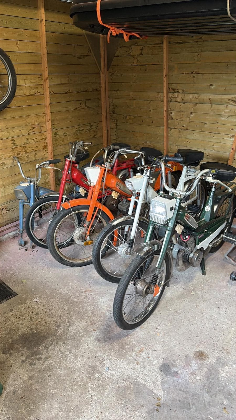 GEZOCHT: onderdelen motobecane, Enlèvement