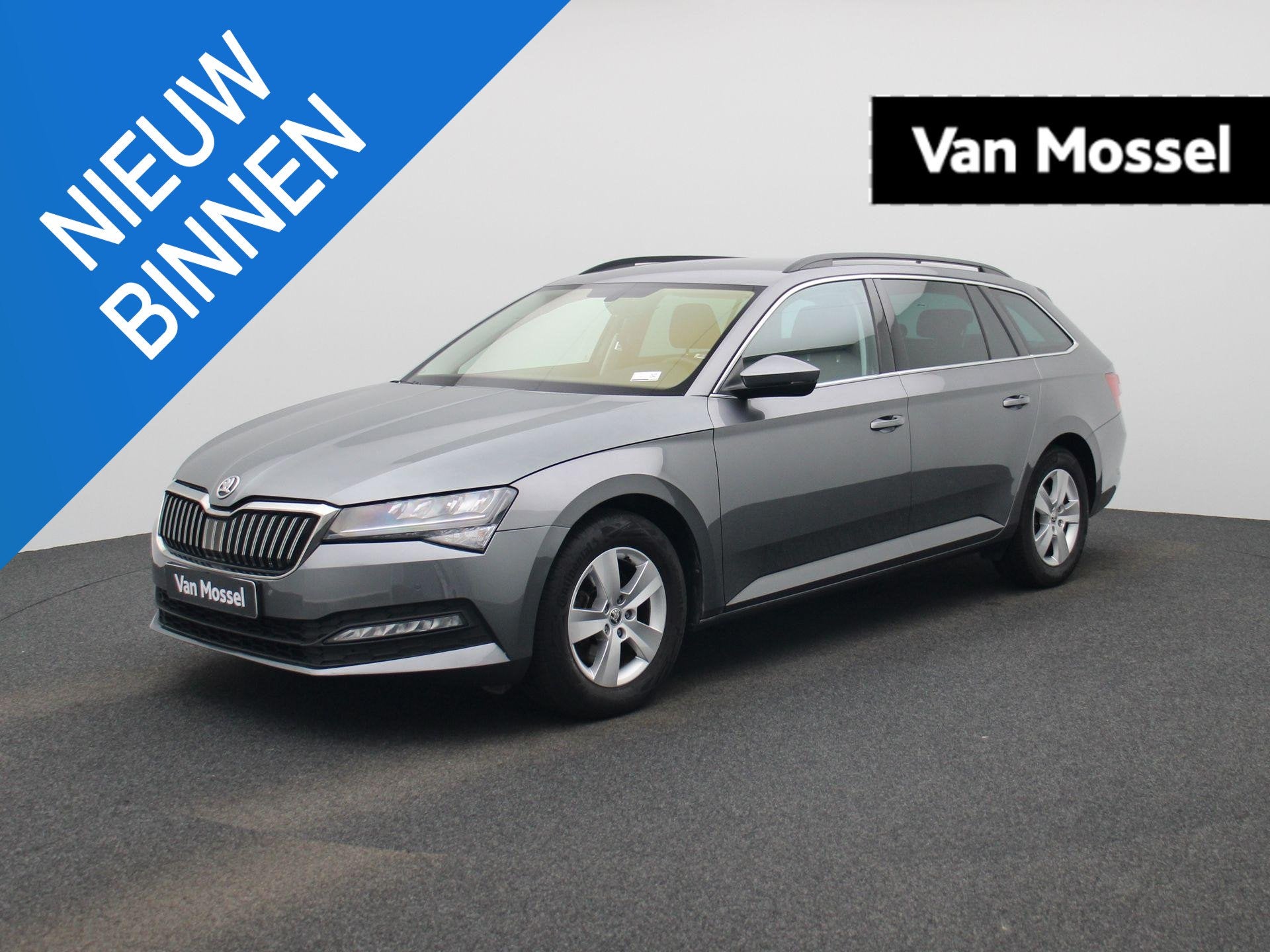 Skoda Superb Combi 1.5 TSI ACT 110kW DSG7 Ambition NAVI | CA, Auto's, Stof, Gebruikt, 4 cilinders, Automatische klimaatregeling