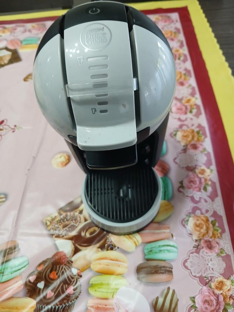 Docle gusto wit automaat, Elektronische apparatuur