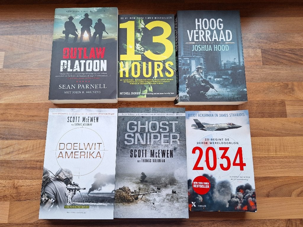 13 thrillers (zgan), Boeken, Ophalen of Verzenden, Zo goed als nieuw