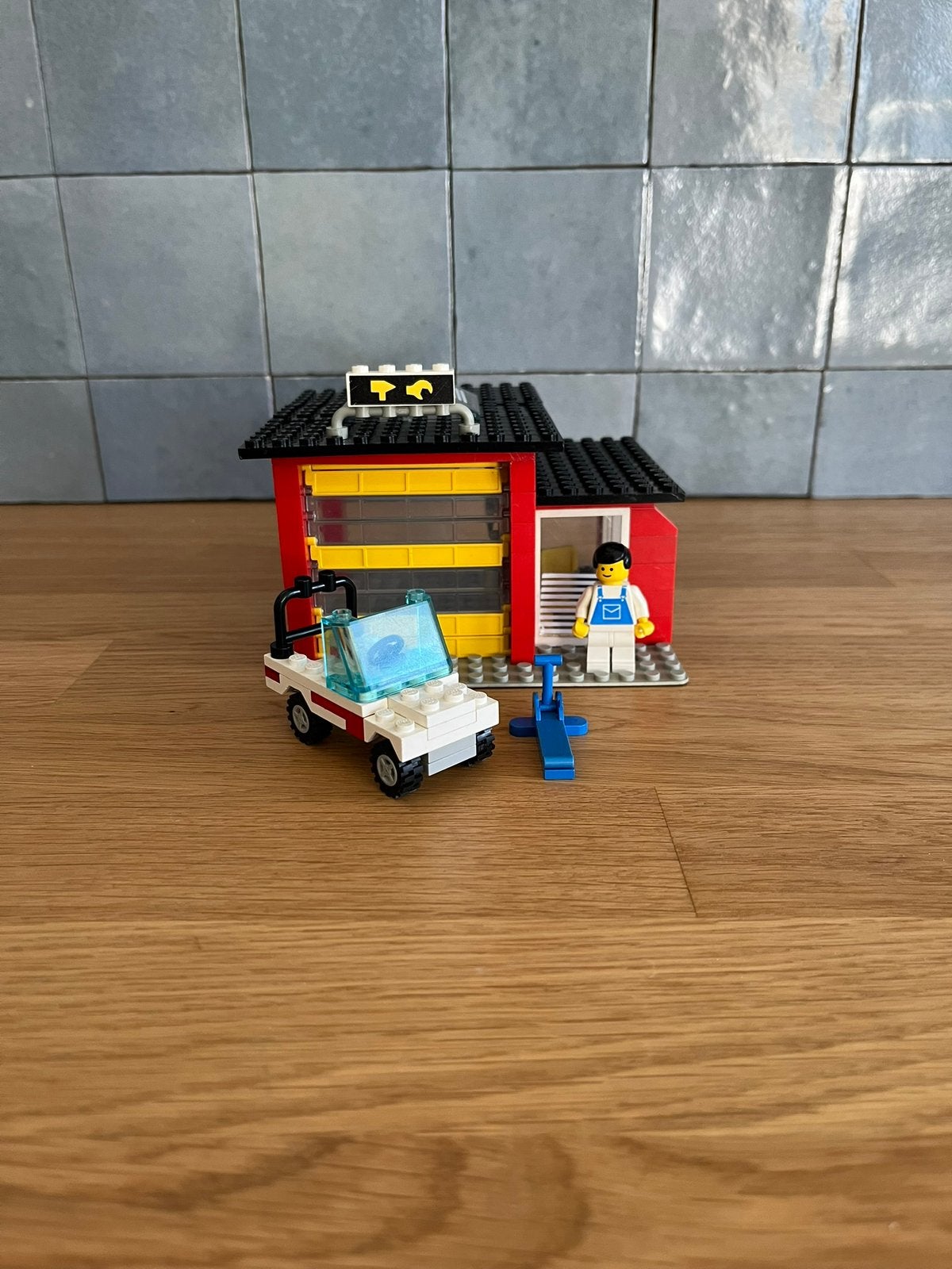 Legoland Années 80 - garage - 6369, Enlèvement ou Envoi, Lego, Ensemble complet, Comme neuf