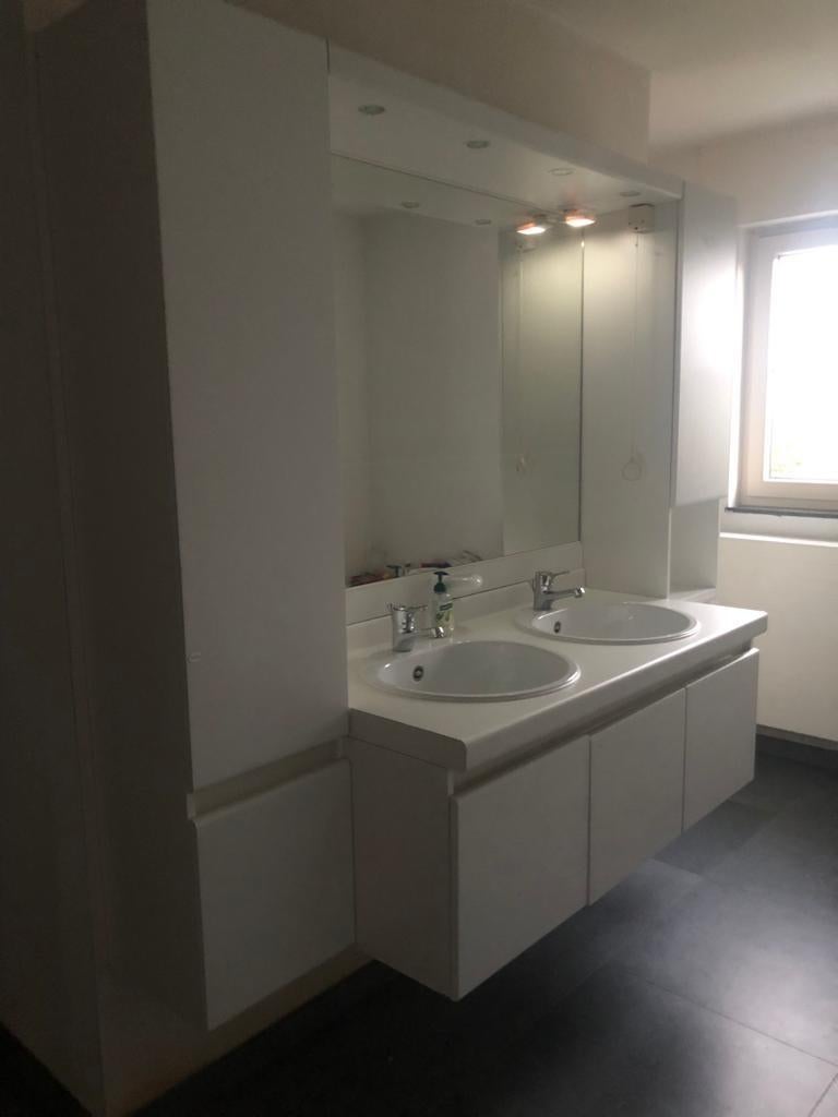 Badkamermeubel met dubbele lavabo., Huis en Inrichting, Ophalen, Gebruikt