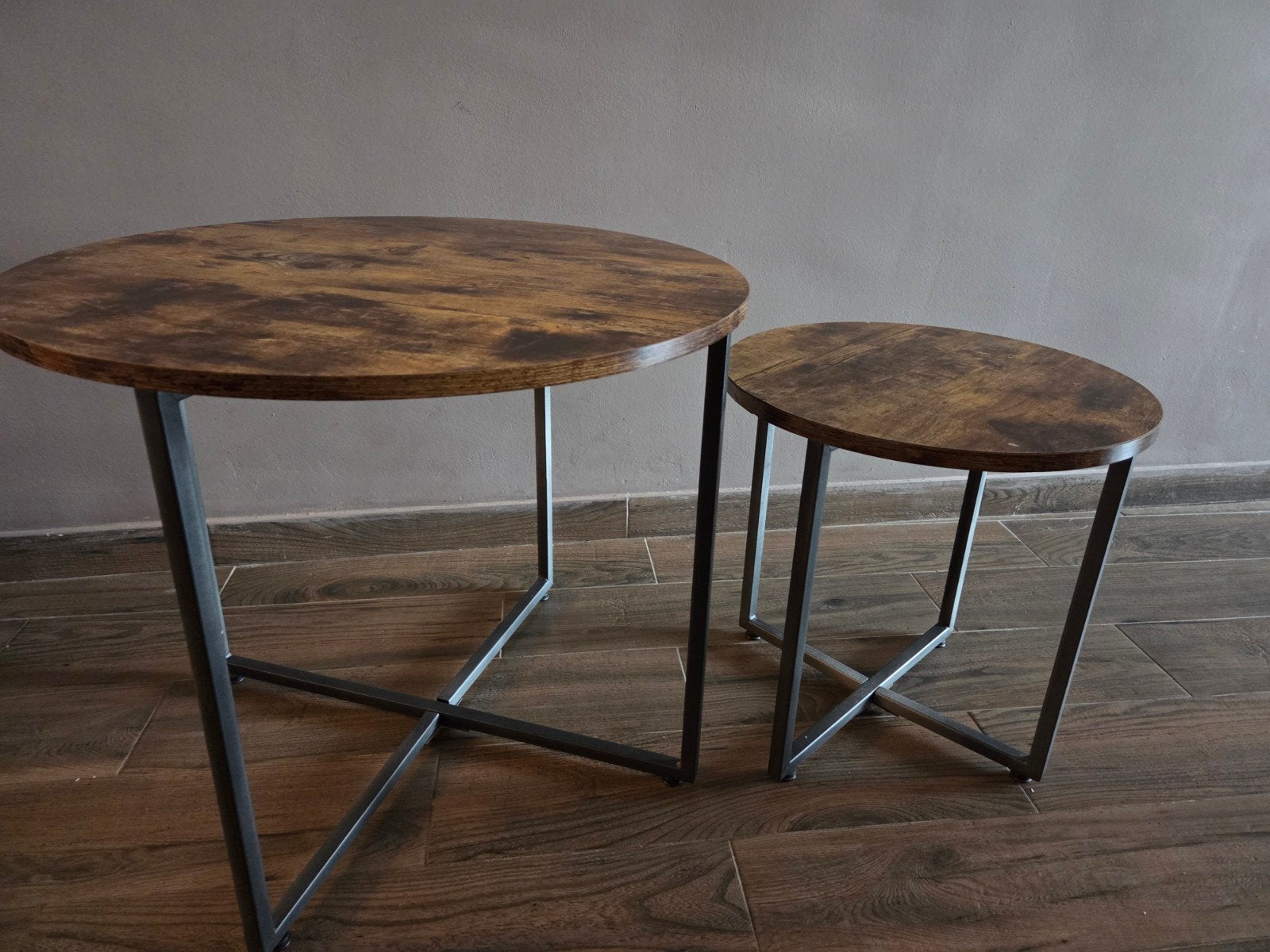 Tables à café, Enlèvement