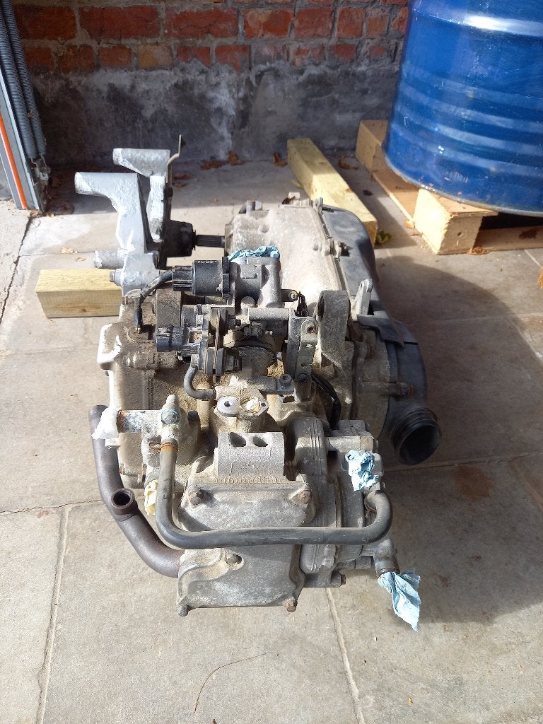 YAMAHA X- MAX 125 (MBK Skycruiser) MOTORBLOK, Ophalen, Gebruikt
