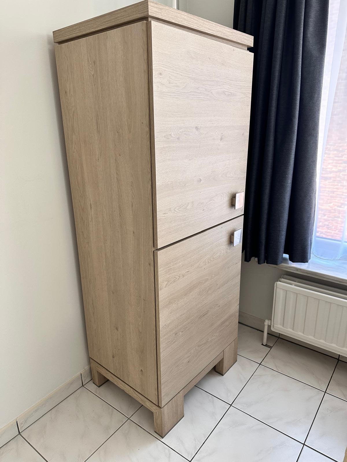 Kast, Ophalen, Zo goed als nieuw