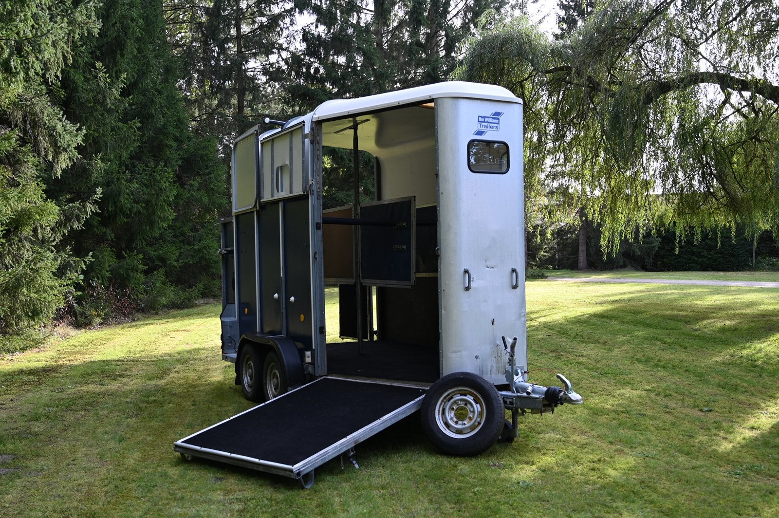 Ifor Williams Paardentrailer HB510/R1 (2005), Ophalen, Zo goed als nieuw, Aluminium, 2-paards trailer