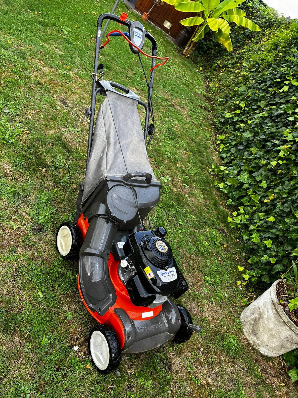 Tondeuse Husqvarna, Enlèvement, Comme neuf