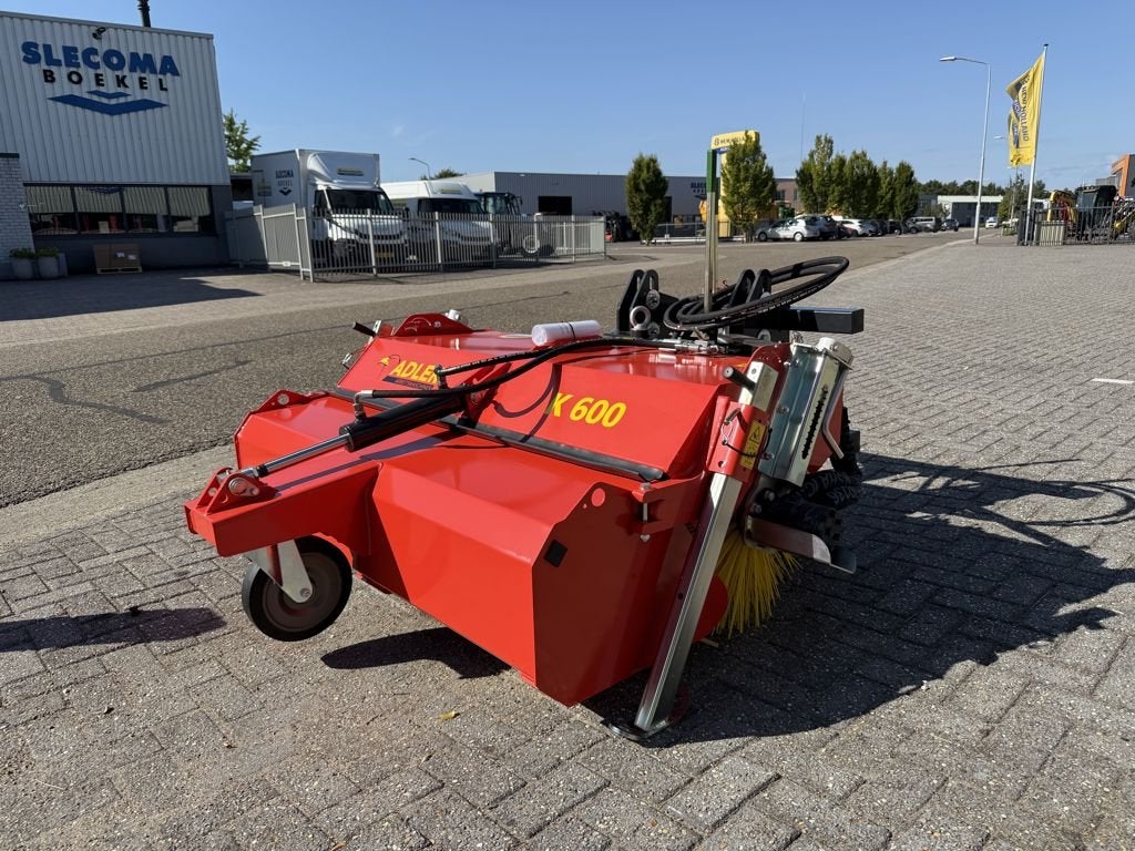 Adler K600-150 Veegmachine, Zakelijke goederen